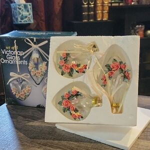 Vintage Victorian Set/3 Rose Blown Clear Glass Ornaments,EUC/brand New Cond.